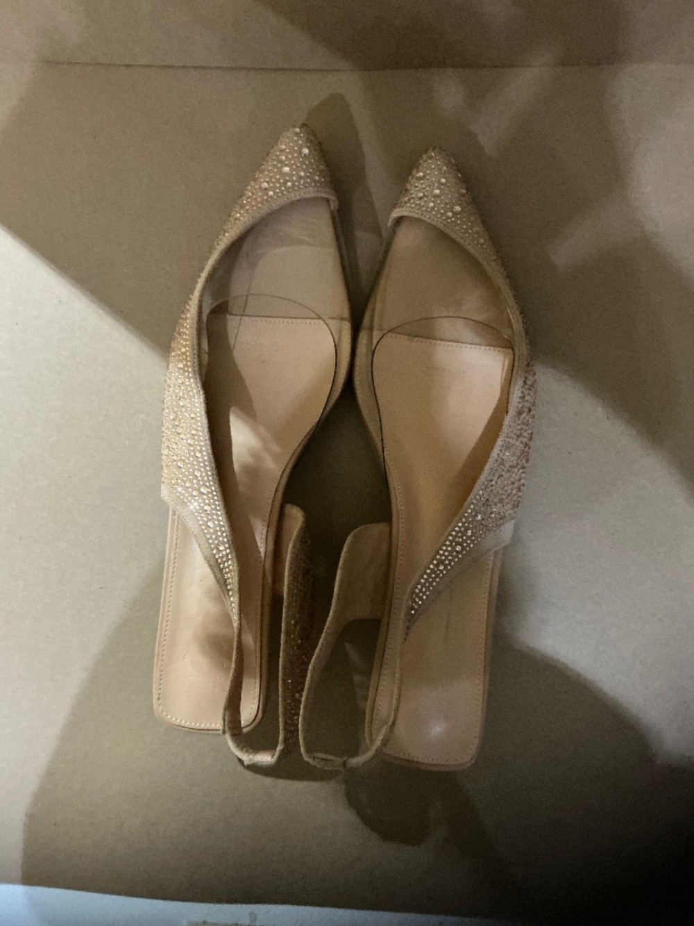 New Sling back peach colored pumps with kitten heels